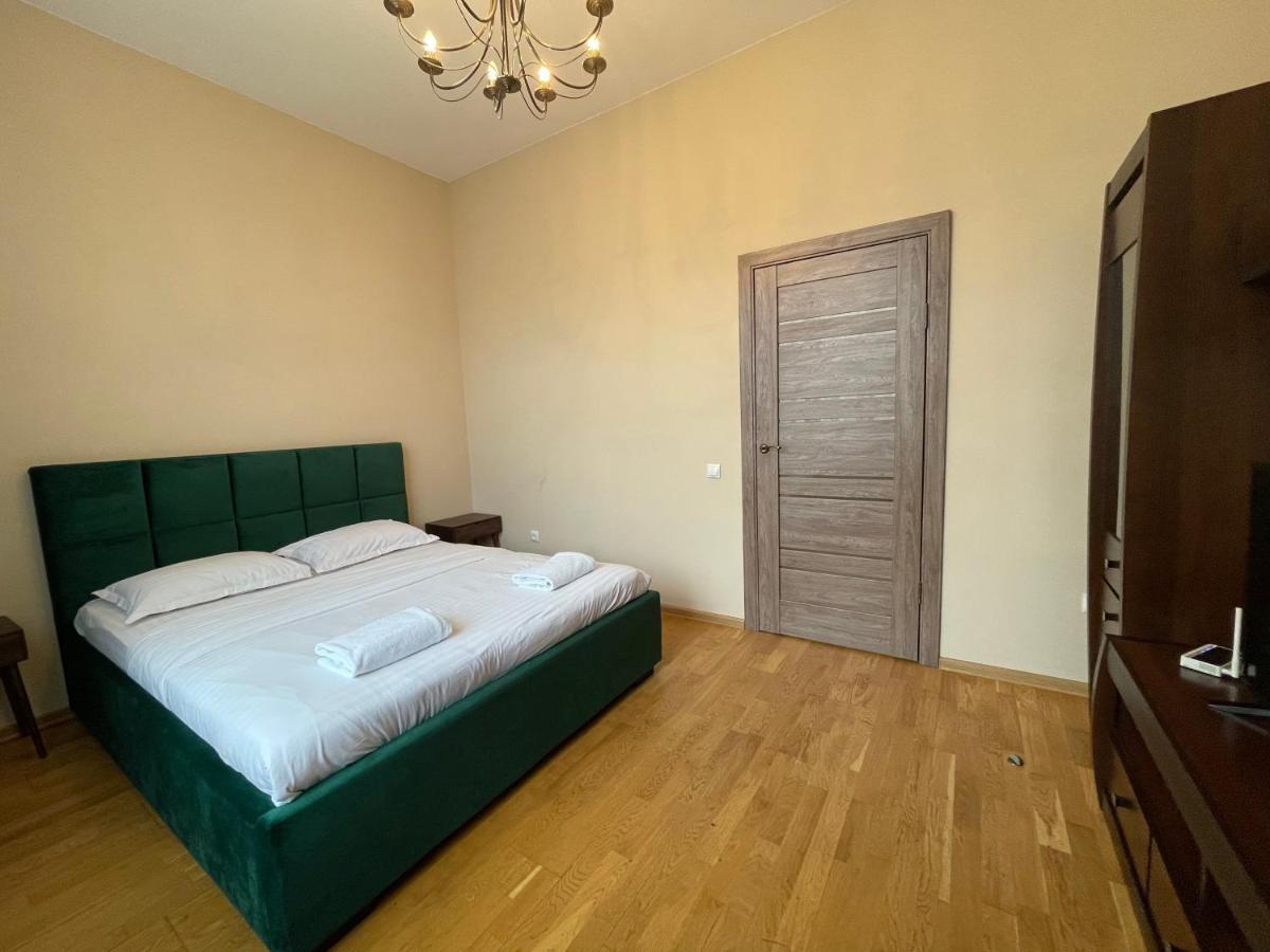 Avangard Qn Romana 26 Apart Lviv Dış mekan fotoğraf